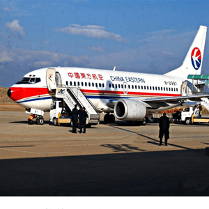 阿里普兰机场快递航空快运业稳步发展的原因是什么？